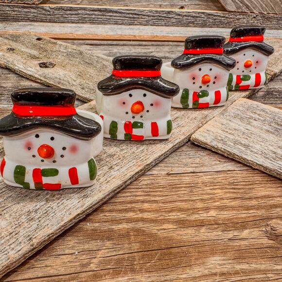 Set of 4, Ceramic Snowman Napkin Rings/Holders, Kitchen Christmas Holiday Decor - Picture 4 of 6